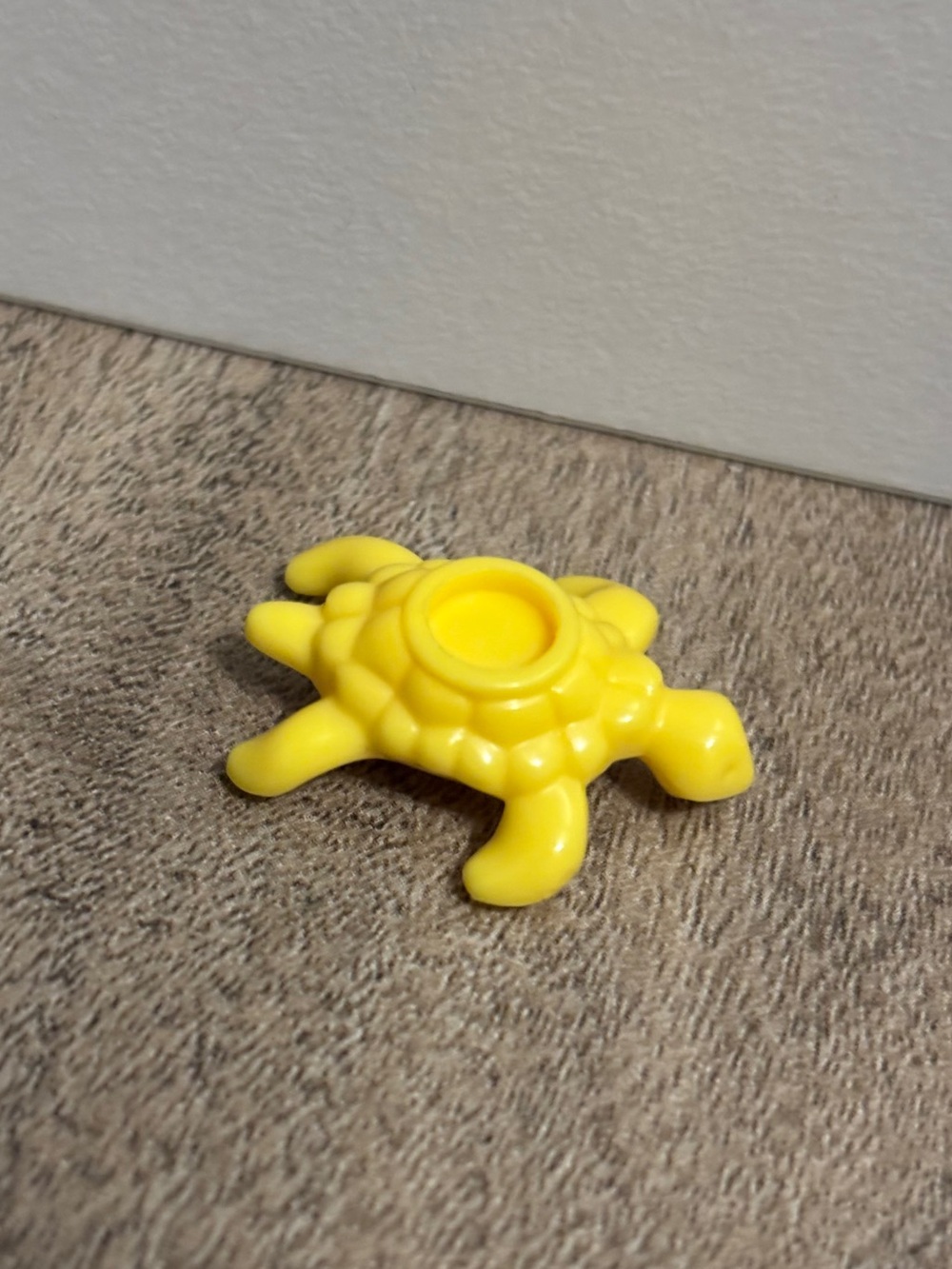 Vintage 1995 Polly Pocket Sparkling Mermaid Adventure Yellow Turtle Figure
